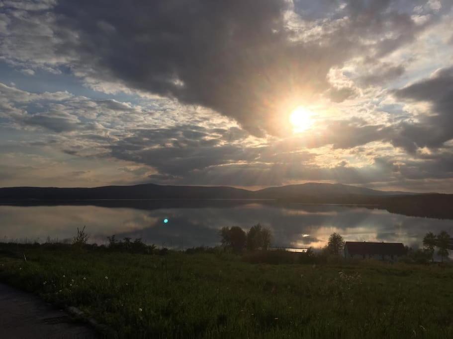 Apartman S Terasou A Vyhledem Na Jezero Lipno Kovářov Exterior foto