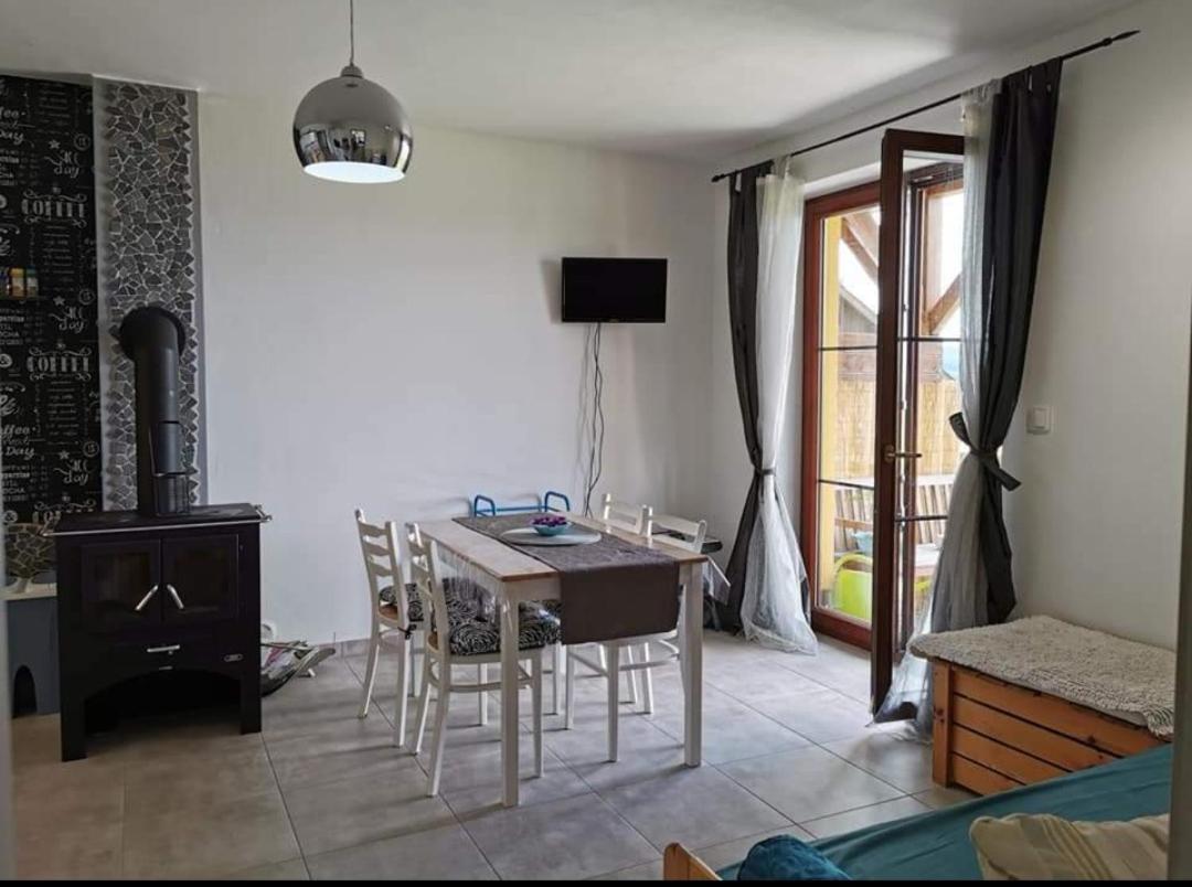 Apartman S Terasou A Vyhledem Na Jezero Lipno Kovářov Exterior foto